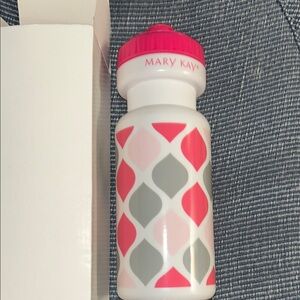 Mary Kay Geometric Patterned Water Bottle - Red, Pink, Gray